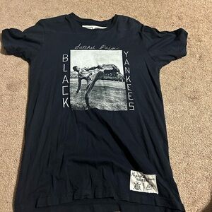 Roots of Fight Satchel Paige Baseball Tshirt Size Small